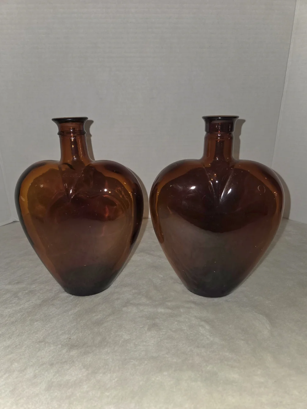 Two Vintage PAUL MASSON Pressed Glass Amber Heart Shaped 8